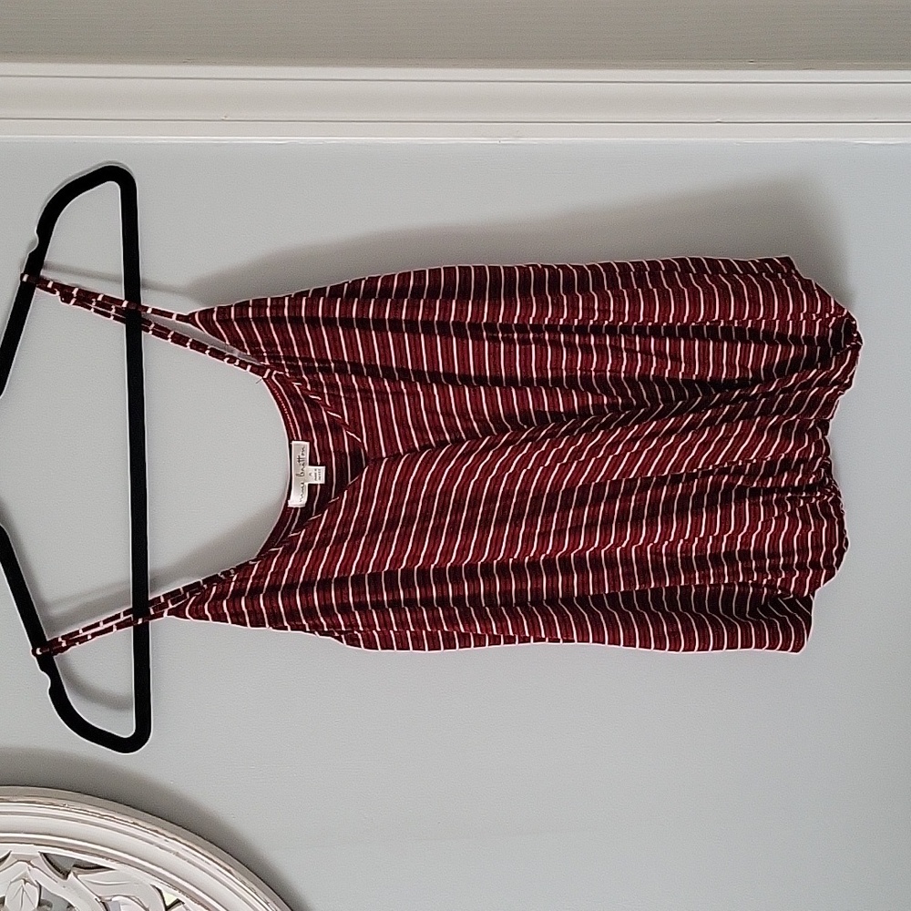 Nine britton (M) burgundy with black/white horizontal pin stripes